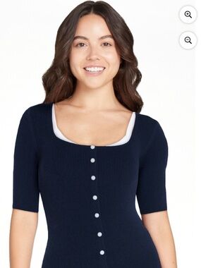 Slim Navy Ribbed Button-Front Scoop Top